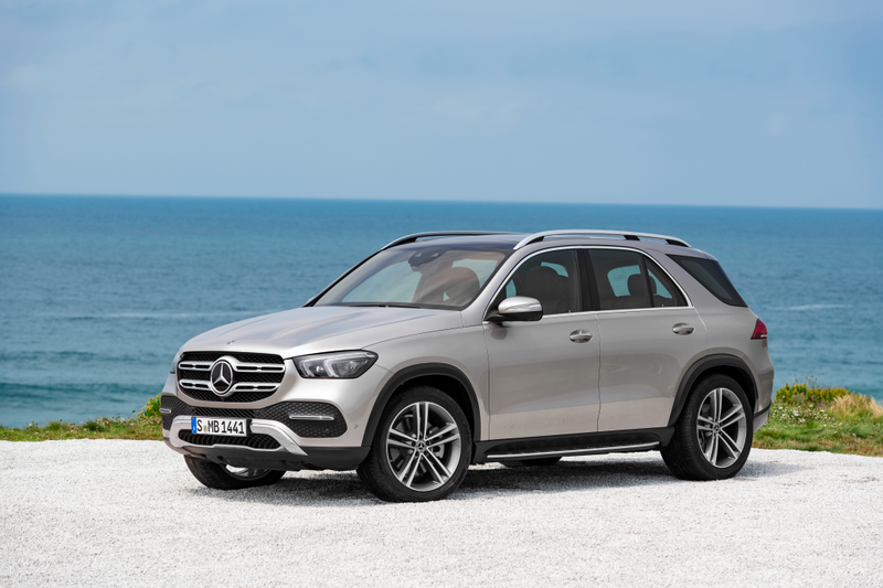 Illustration for article titled The 2020 Mercedes-Benz GLE-Class Finally Gets A Third Row Seat